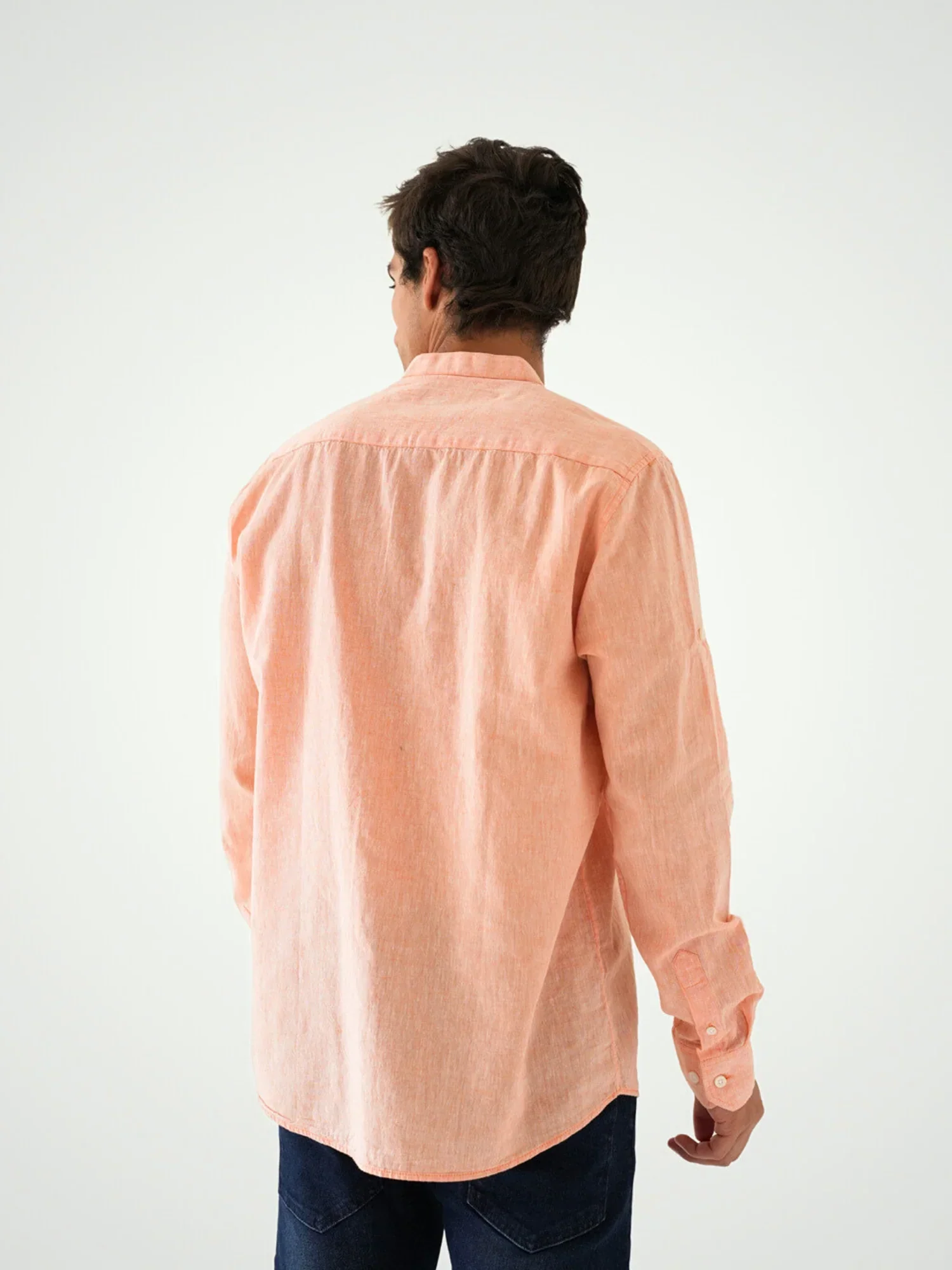 Chemise homme à manches longues, coupe moderne et design élégant – SHI24SEIS19429TM1 – Image 4