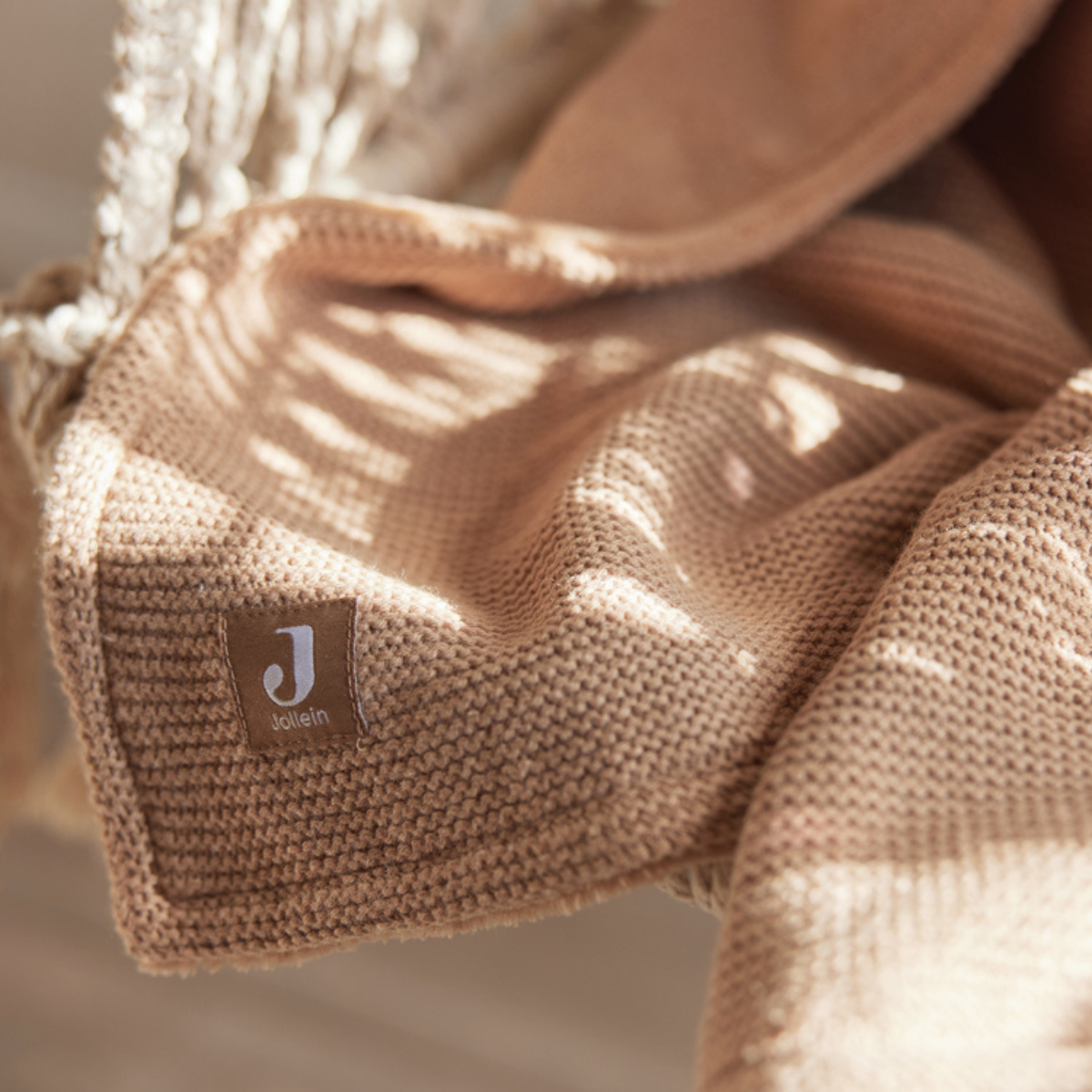 JOLLEIN -Couverture 75×100 basic knit polaire biscuit – Image 4