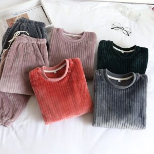 Ensemble de pyjama en peluche côtelé pour homme