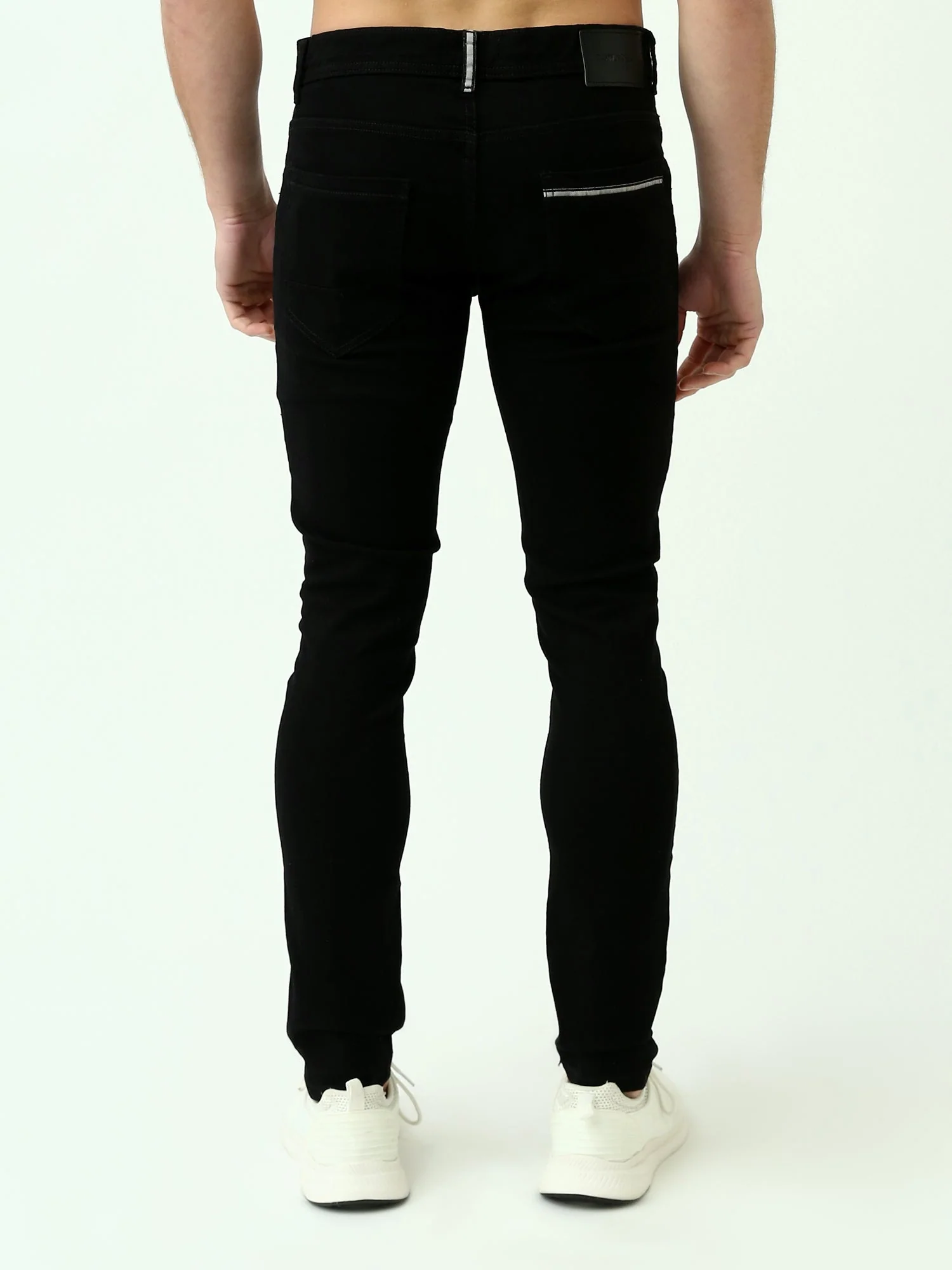 Jeans Homme Noir avec Design Moderne et Coupe Skinny – Style Tendance - JNS23GPBW22660TM1 – Image 4