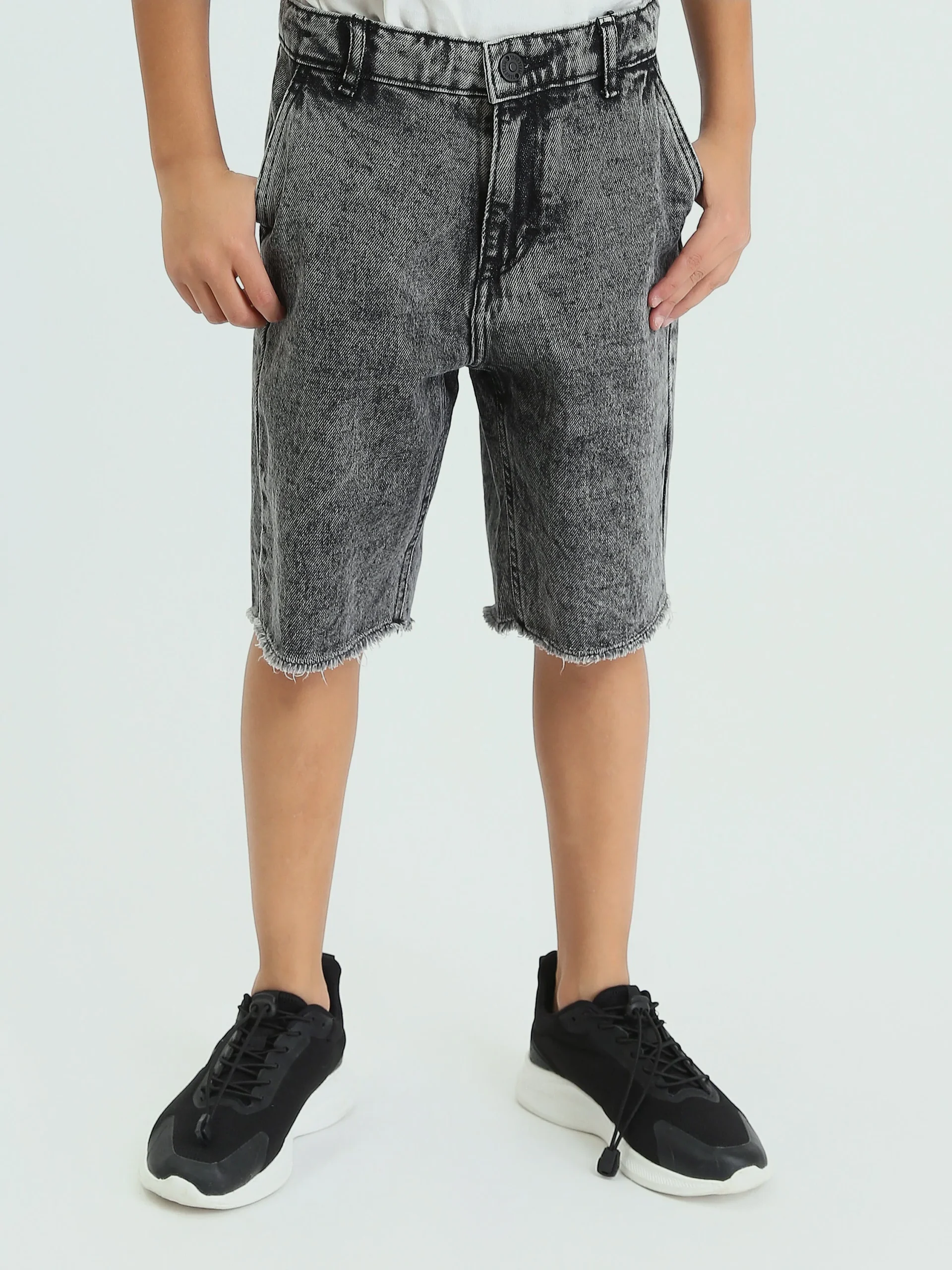 Short en jean enfant au design moderne avec effet délavé – SHR25SDBP31706TB1