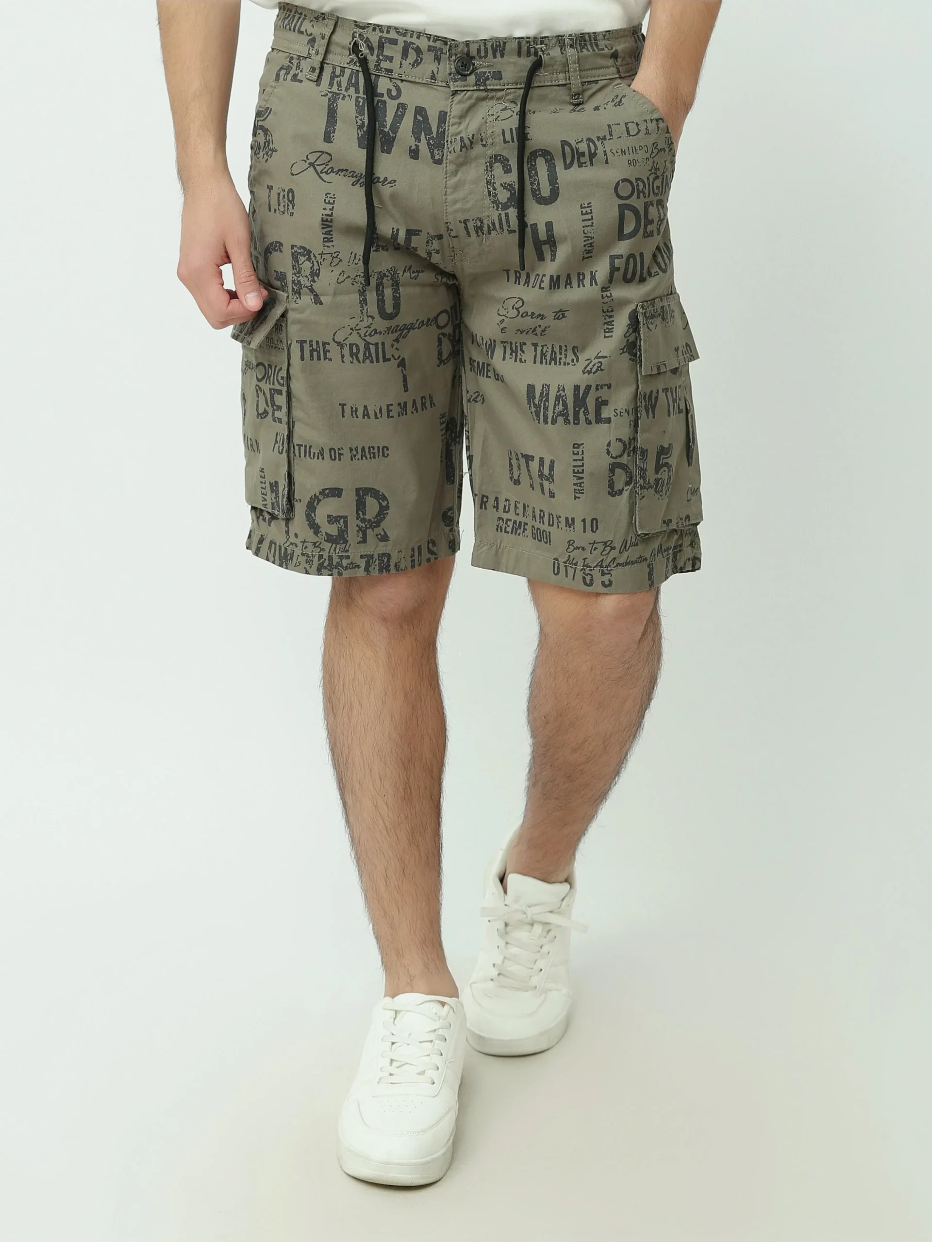 Short en jean homme avec poches et motifs graphiques - SHR25SGAS23179TM1