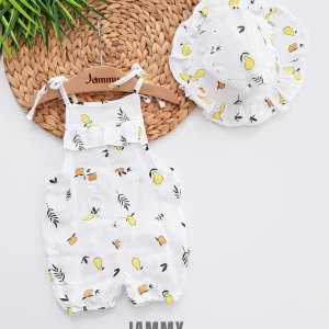 Ensemble salopette bébé à motif fruits en mousseline avec chapeau