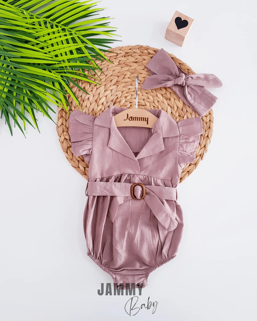 Barboteuse bébé fille en lin avec ceinture Olivia